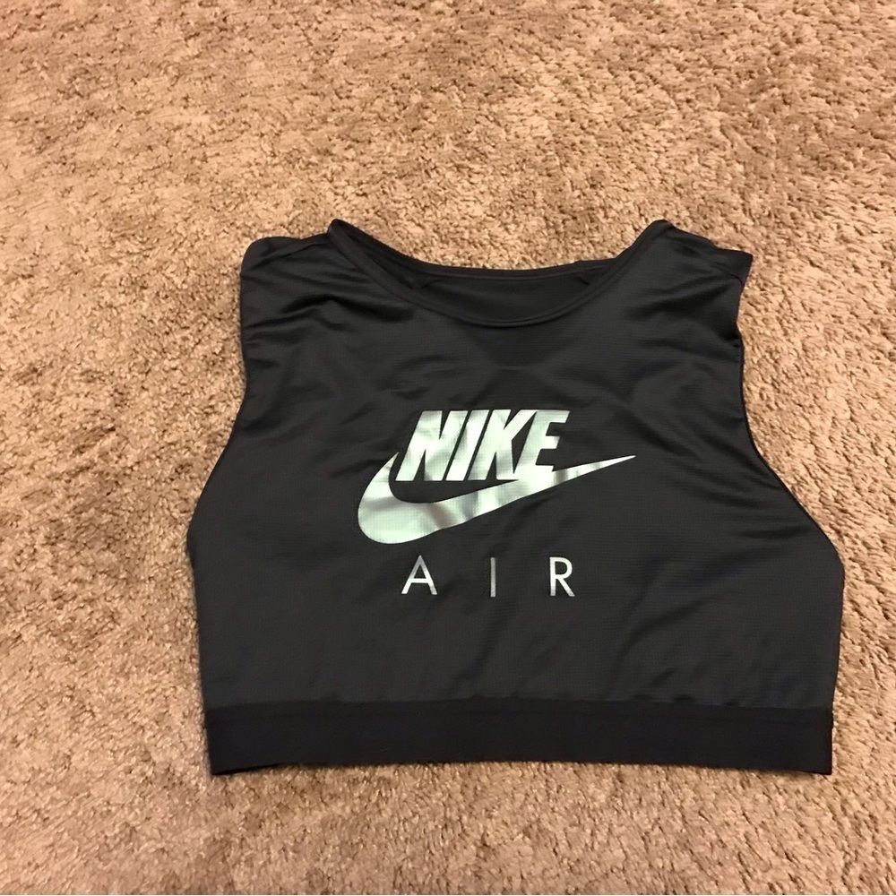 Nike Women's Air Dri-FIT Swoosh Medium Support High Neck Sports Bra